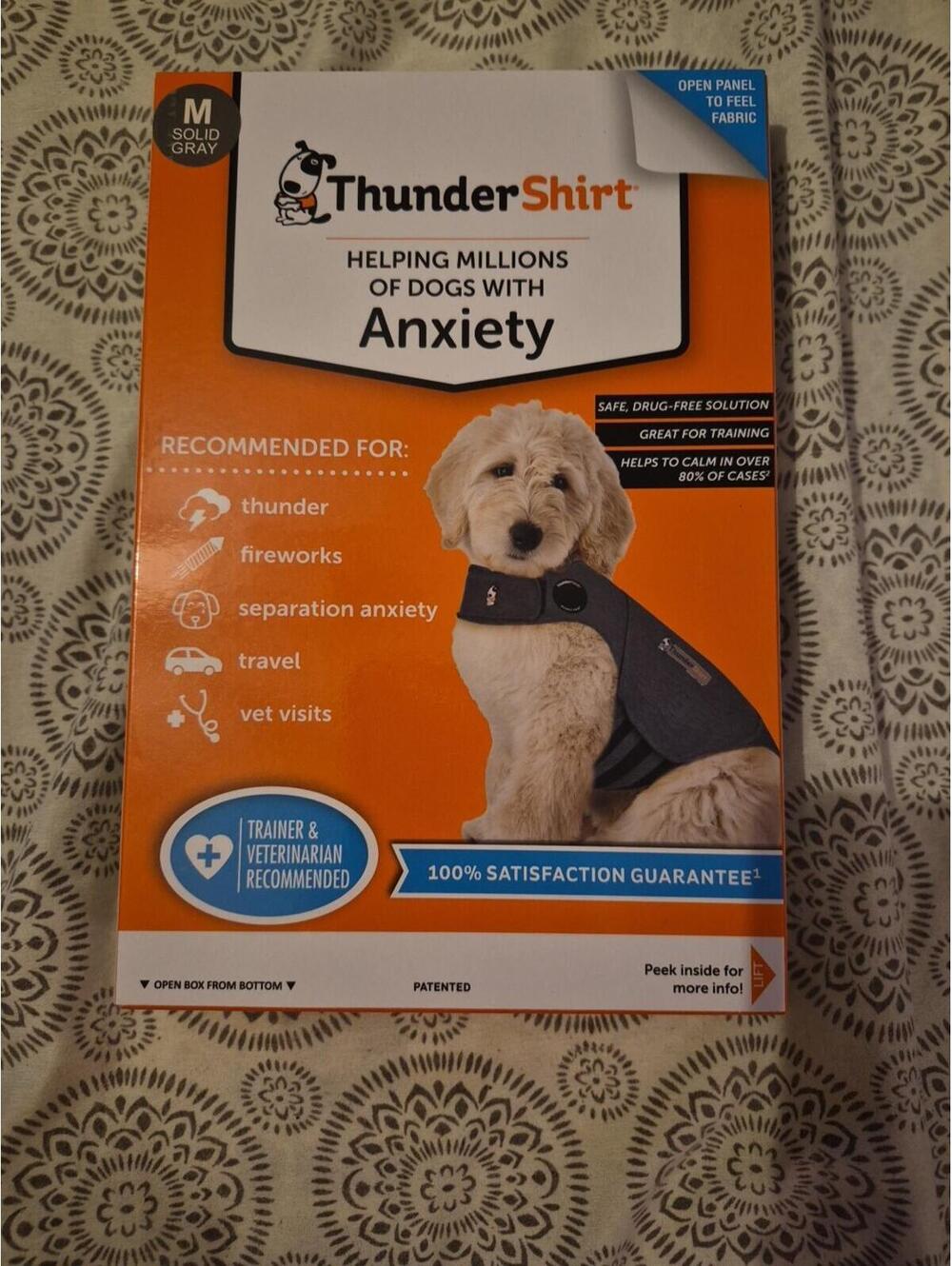 Thundershirt Dog Anxiety Treatment HGM-T01 (Medium) - Solid Gray